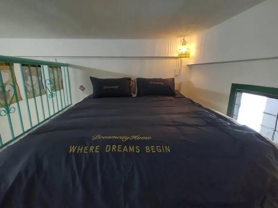 Big Promo- Local Homestay In Center Of Saigon Ho Chi Minh City Vietnam